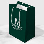 Modern Emerald Green Personalised Groomsman Medium Gift Bag<br><div class="desc">Modern Personalised Groomsman Gifts
featuring personalised monogram,  groomsman's name and title in white classic serif font style on emerald green background.

Also perfect for Best Man,  Father of the Bride and more.</div>