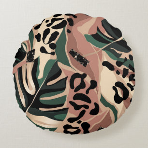 Modern exotic pattern with leopard skin. Creative Round Cushion