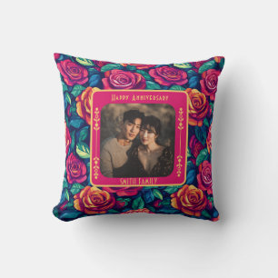 Modern Family 10Th Anniversary Throw Pillow 