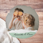 Modern Family Photo & Personalised Name Mint Gift Round Cushion<br><div class="desc">Introducing the Modern Family Photo & Personalised Name Mint Gift! This unique and thoughtful gift is designed to celebrate and cherish your family's special moments.Give the gift of cherished memories and personalised sweetness with the Modern Family Photo & Personalised Name Mint Gift. It's a meaningful and delightful way to celebrate...</div>
