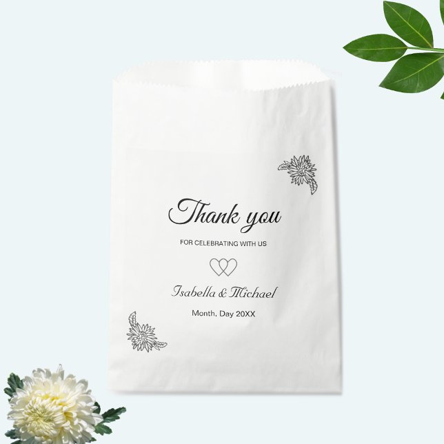 Modern Floral in Black and White Wedding Favour Bag (Creator Uploaded)