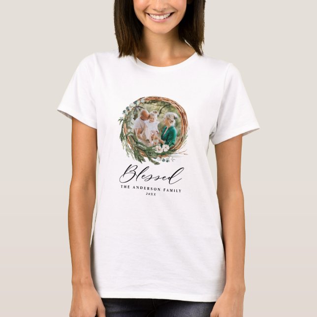 Modern foliage wreath christmas photo T-Shirt (Front)