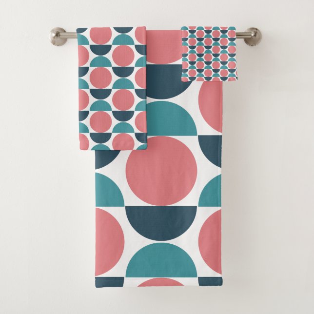 Modern Geometric Pink and Teal Circles Bath Towel Set (Insitu)