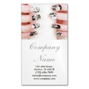 modern girly beauty nail artist nail salon 	Magnetic business card