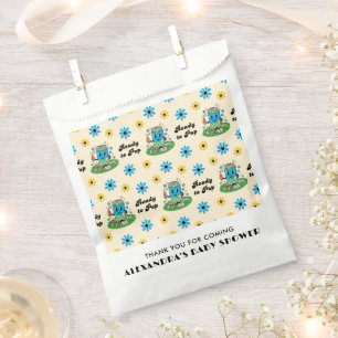 Modern Groovy Daisy Blue Yellow She's Ready to Pop Favour Bag