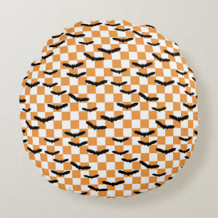 Modern Halloween Spooky Bats Orange Chequerboard Round Cushion