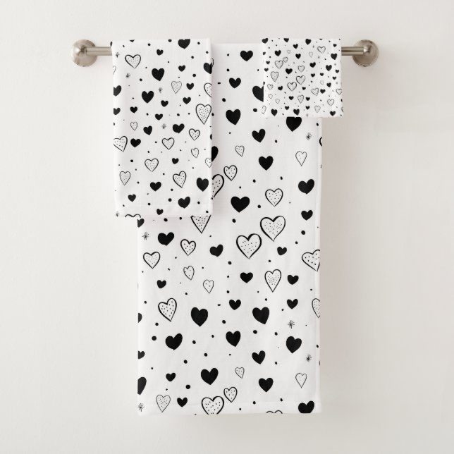 Modern Hearts Pattern Bath Towel Set (Insitu)