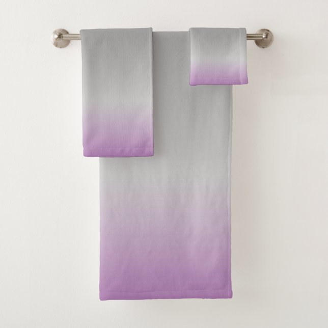 modern lavender grey  ombré bath towel set (Insitu)