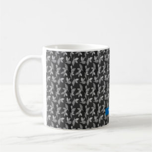 Modern leaves design in black coffee mug