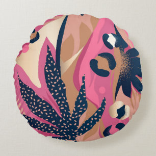 Modern Leopard Skin, Exotic Floral. Round Cushion