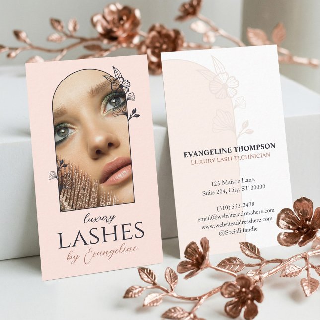 Modern Luxe Lash Specialist Floral Rose Arch Photo Business Card (Modern Luxe Lash Specialist Floral Rose Arch Photo Business Card)