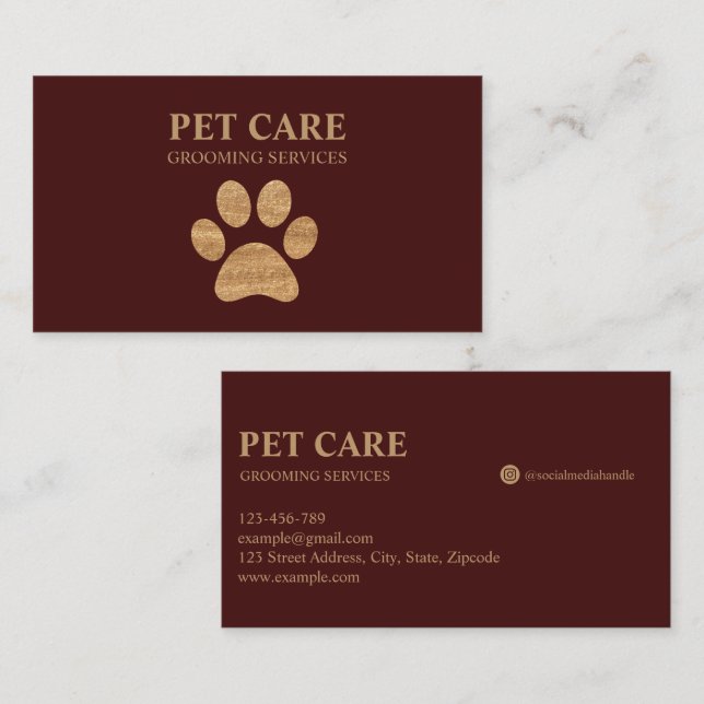 Modern Luxury Golden Paw Pet Grooming Service Red Business Card (Front/Back)