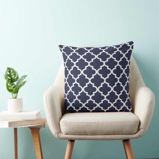 Modern Midnight Blue and White Quatrefoil Pattern Cushion (Chair)