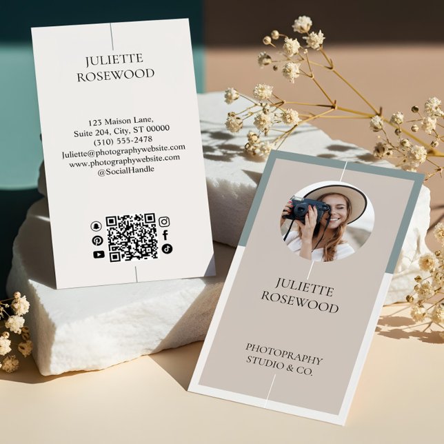 Modern Minimal Photo Photography Professional Business Card (Modern Minimal Photo Photography Professional Business Card)