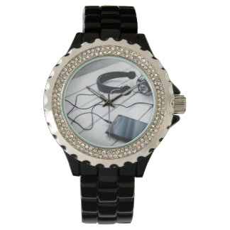 Modern Minimal Smartwatch Look Watch