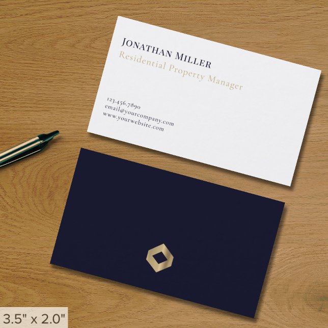 Modern Minimalist Business Card (Creator Uploaded)
