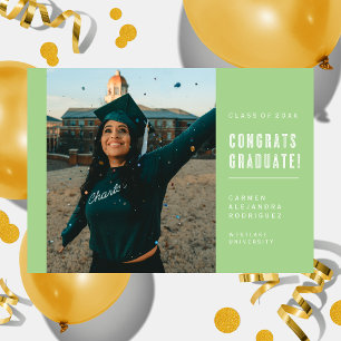 MODERN MINIMALIST CONGRATS GRADUATE INVITATION