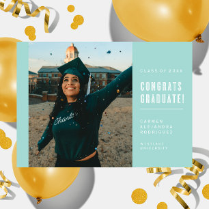 MODERN MINIMALIST CONGRATS GRADUATE INVITATION