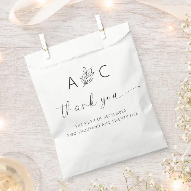 Modern Minimalist Elegant Wedding Favour Bag (Clipped)