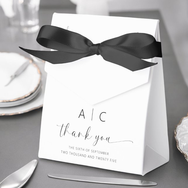 Modern Minimalist Elegant Wedding Favour Box (Creator Uploaded)