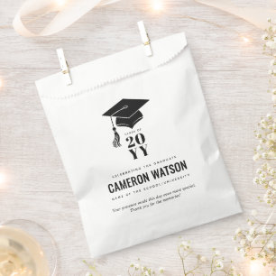 Modern Minimalist Hat and Tassel Graduation Favour Bag