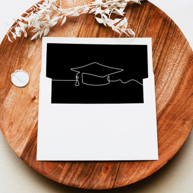 Modern Minimalist Line Art Graduation Envelope (Creator Uploaded)