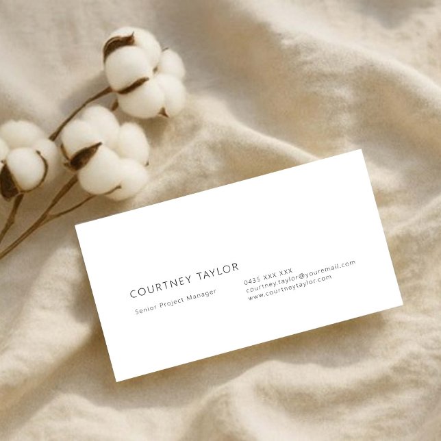 Modern minimalist professional business card (Creator Uploaded)