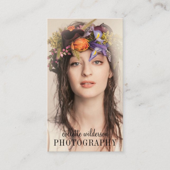 Modern Minimalist Professional Photographer  Business Card (Front)