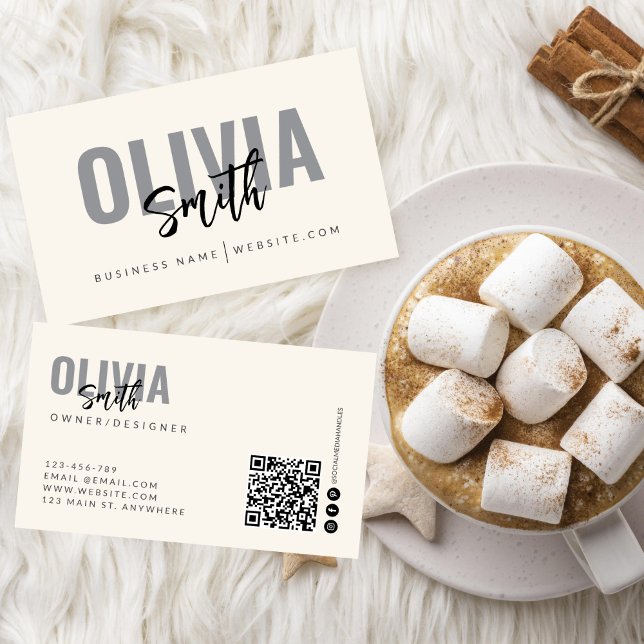 Modern Minimalist Professional Plain Business Card (Creator Uploaded)