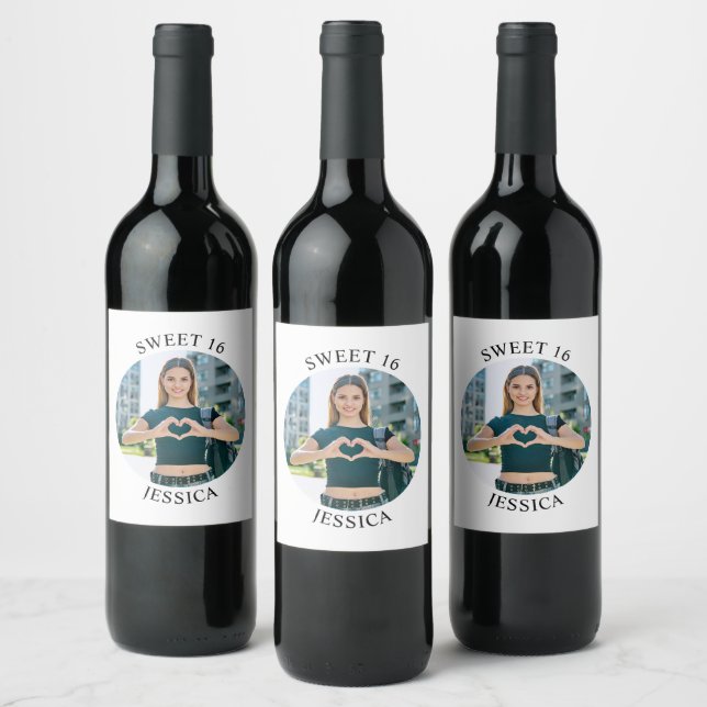 Modern Minimalist Sweet 16 Birthday Circle Photo Wine Label (Bottles)
