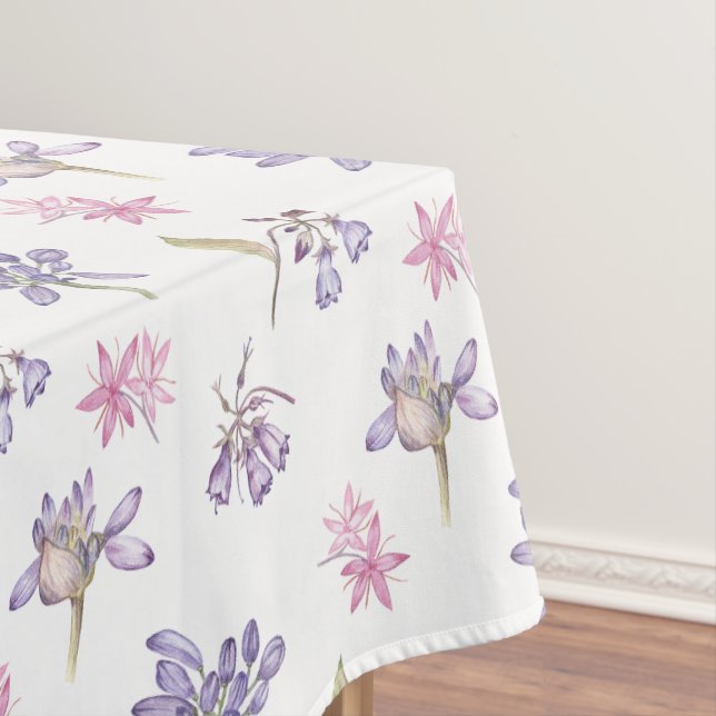 Modern Minimalist Wildflower Floral Party Decor Tablecloth (In Situ)