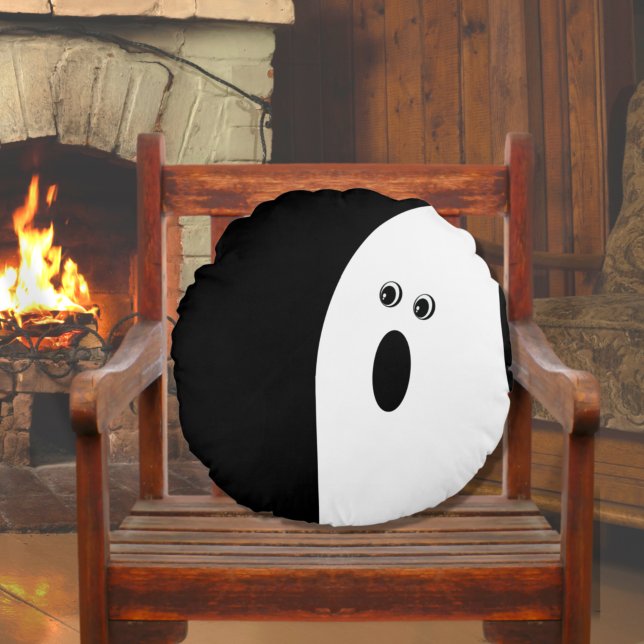 Modern Minimalistic Abstract Ghost Halloween  Round Cushion (Creator Uploaded)