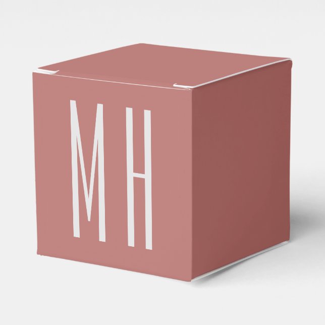 Modern Monogram Professional Plain Minimalist Favour Box (Front Side)