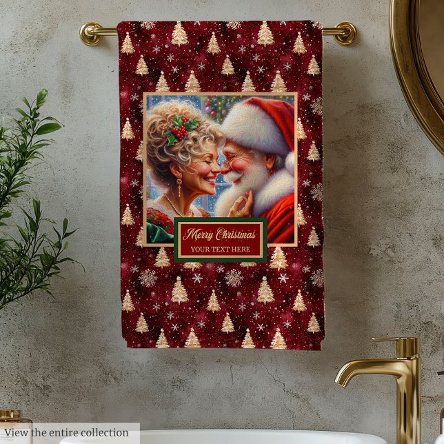 Modern Mr. and Mrs. Claus Holiday Bath Towel (Modern Mr. and Mrs. Claus Holiday Bath Towel)
