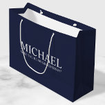 Modern Navy Blue Personalised Groomsman Proposal Large Gift Bag<br><div class="desc">Modern Navy Blue Personalised Groomsman Proposal Gift Bag
featuring personalised groomsman's name and custom text in classic serif font style on navy blue background.

Also perfect for bridesmaid,  maid of honour,  flower girl,  best man,  ring bearer and more.</div>