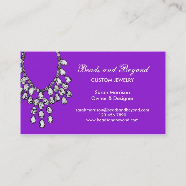 Modern Necklace Jewellery Business Card (Front)