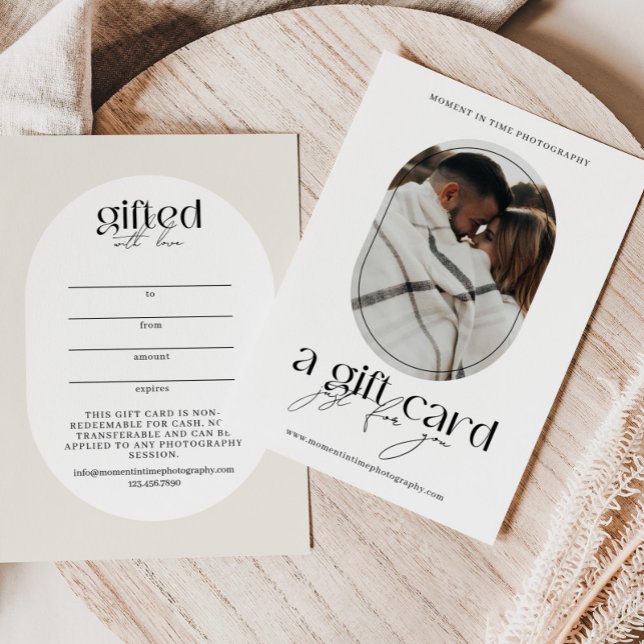 Modern Oval Photo Photography Gift Certificate (Creator Uploaded)