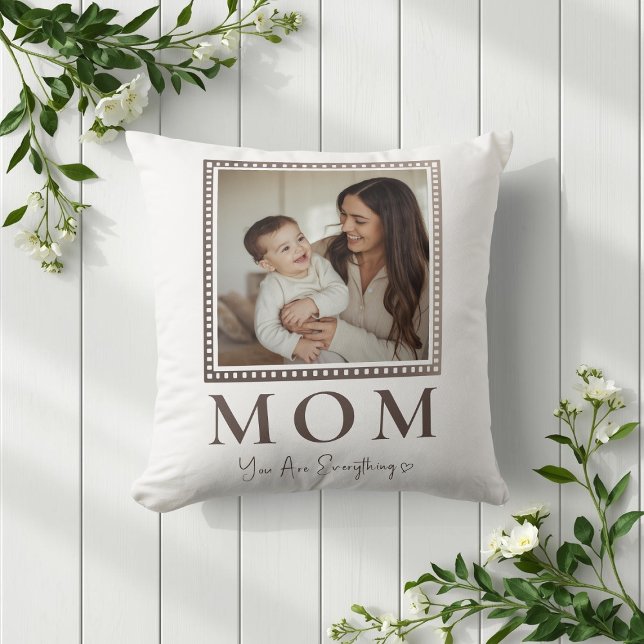 Modern Personalised Mum Photo Throw Pillow (Creator Uploaded)