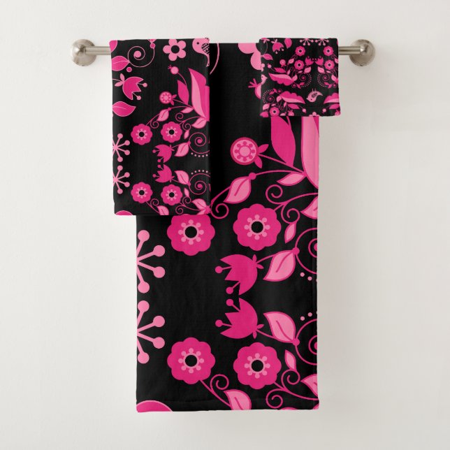 Modern Pink Scandinavian Floral Pattern Bath Towel Set (Insitu)