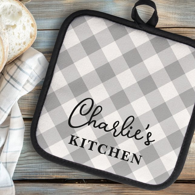Modern plaid grey white checkers name's kitchen pot holder (Modern plaid gray white checkers name's kitchen pot holder)