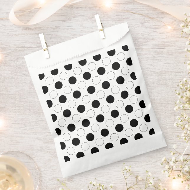 Modern Polka Dots Favour Bag (Clipped)