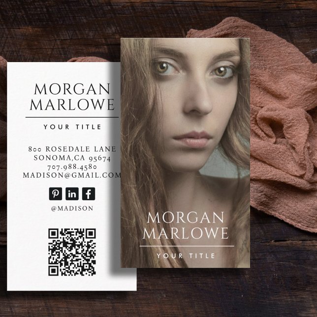 Modern Professional Photo Business Card (Creator Uploaded)