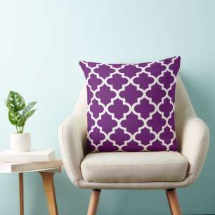 Modern Purple Moroccan Quatrefoil Pattern Cushion