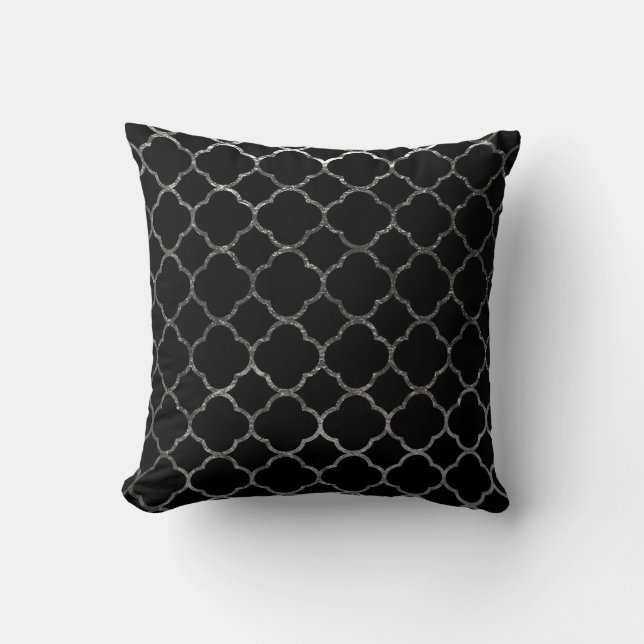 Modern Quatrefoil Pattern Moroccan Black Silver Cushion (Front)
