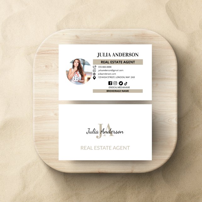 Modern Real Estate Marketing Business Realtor Business Card (Creator Uploaded)