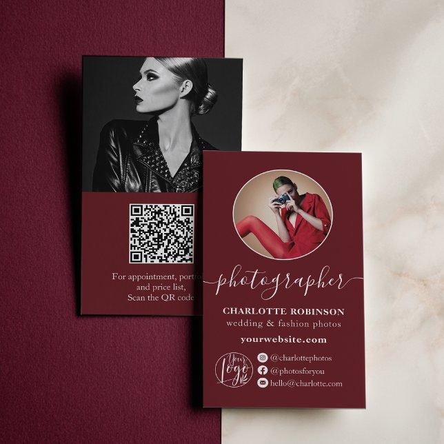 Modern red burgundy photo qr logo photographer business card (Modern red burgundy photo qr logo photographer business card)