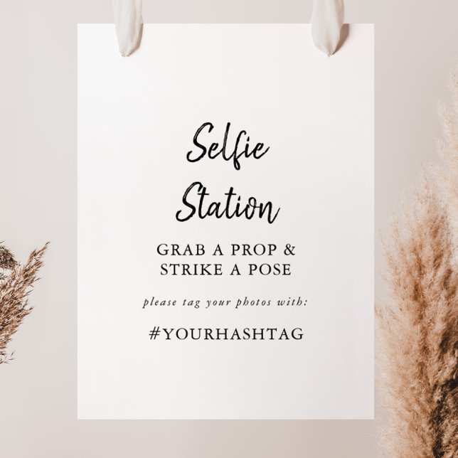 Modern Selfie Station Sign (Creator Uploaded)