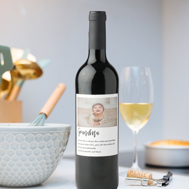 Modern Simple Best Grandma Ever Best Beauty Gift Wine Label (Creator Uploaded)