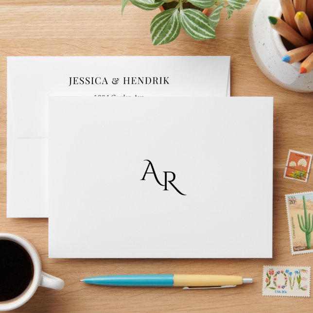 Modern Simple White Minimalist Elegant Wedding  Envelope (Desk)