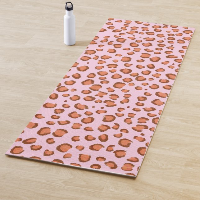 Modern Snow Leopard Animal Print Pattern Red Yoga Mat (In Situ)